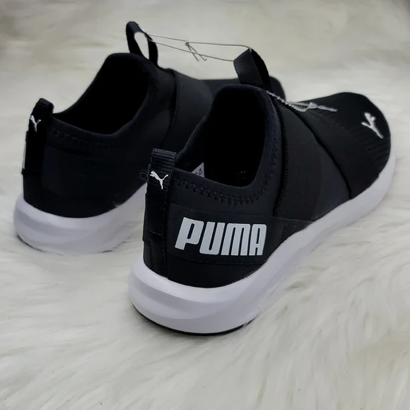 PUMA PROWL SLIP ON SNEAKERS BLACK AND WHITE - Picture 10 of 16